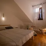 Kika *