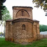 Kika Pula